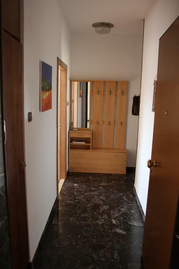 Guesthouse48 Болзано Екстериор снимка
